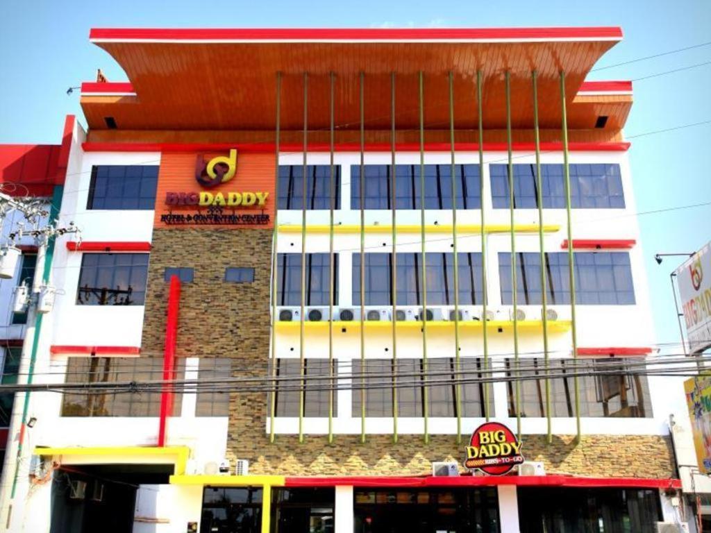 Big Daddy Hotel And Convention Center Butuan City Exteriör bild