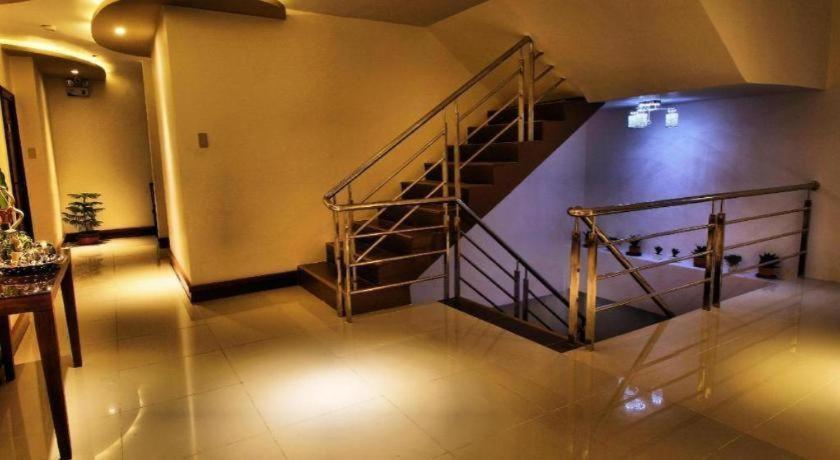 Big Daddy Hotel And Convention Center Butuan City Exteriör bild