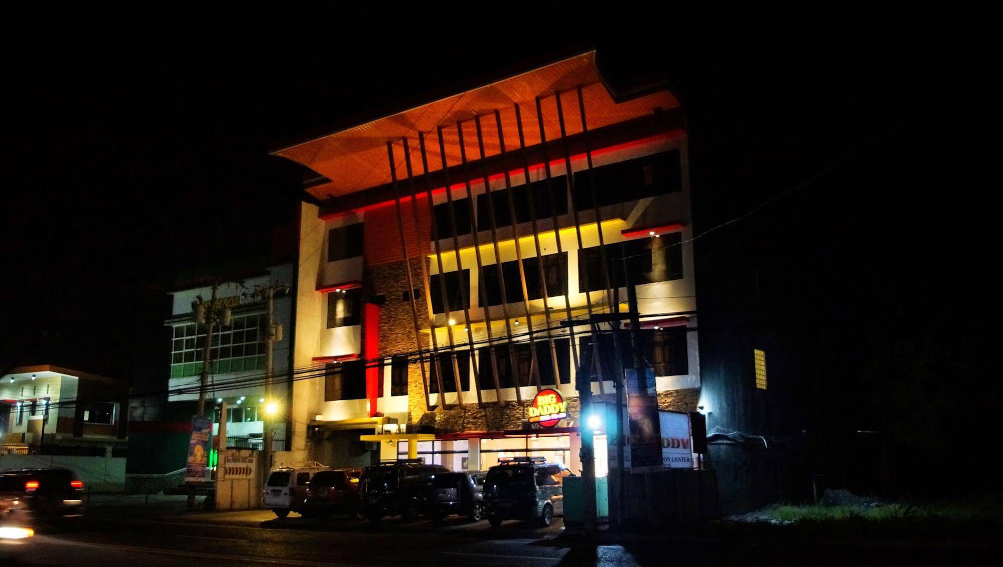 Big Daddy Hotel And Convention Center Butuan City Exteriör bild