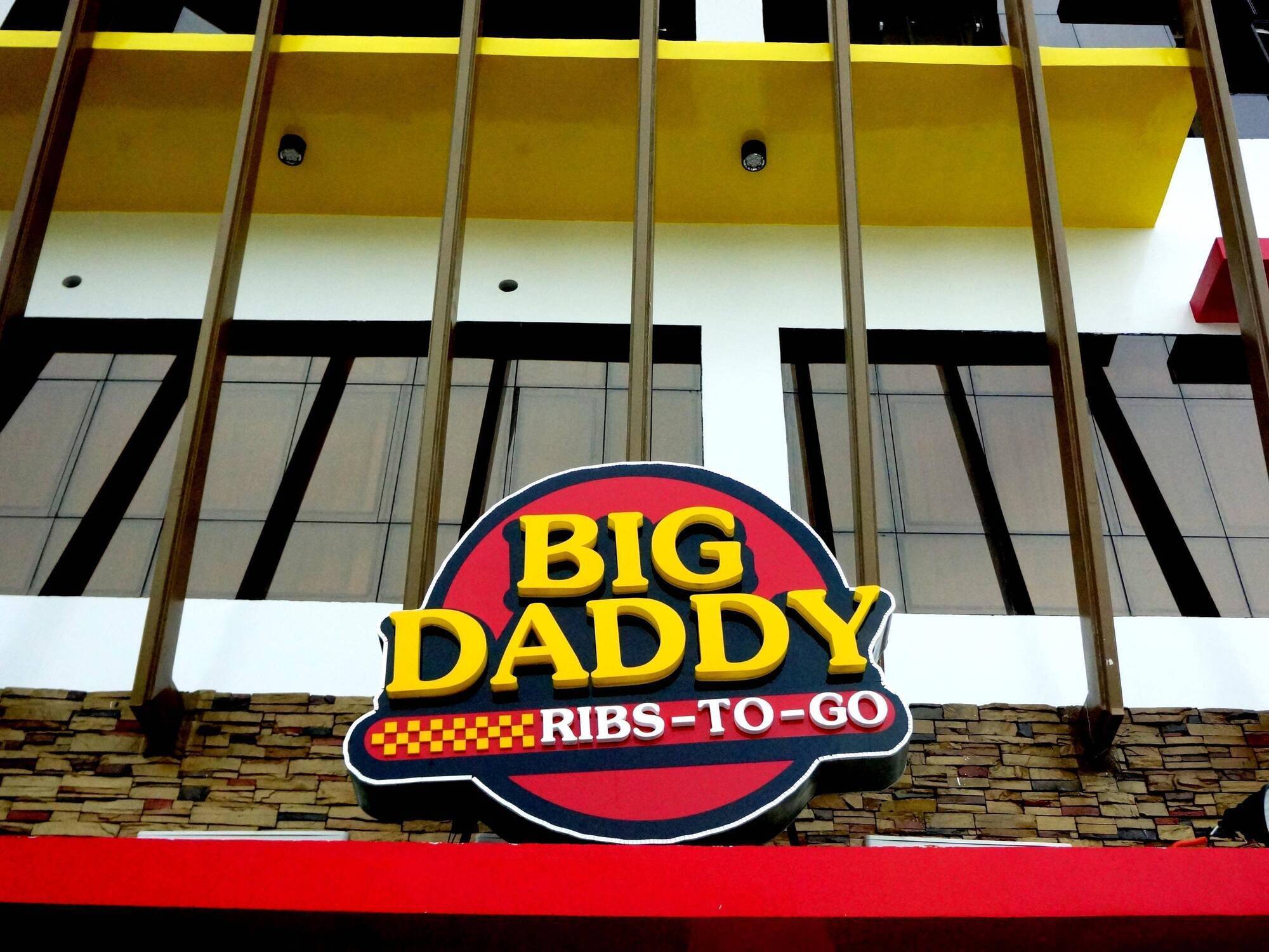 Big Daddy Hotel And Convention Center Butuan City Exteriör bild