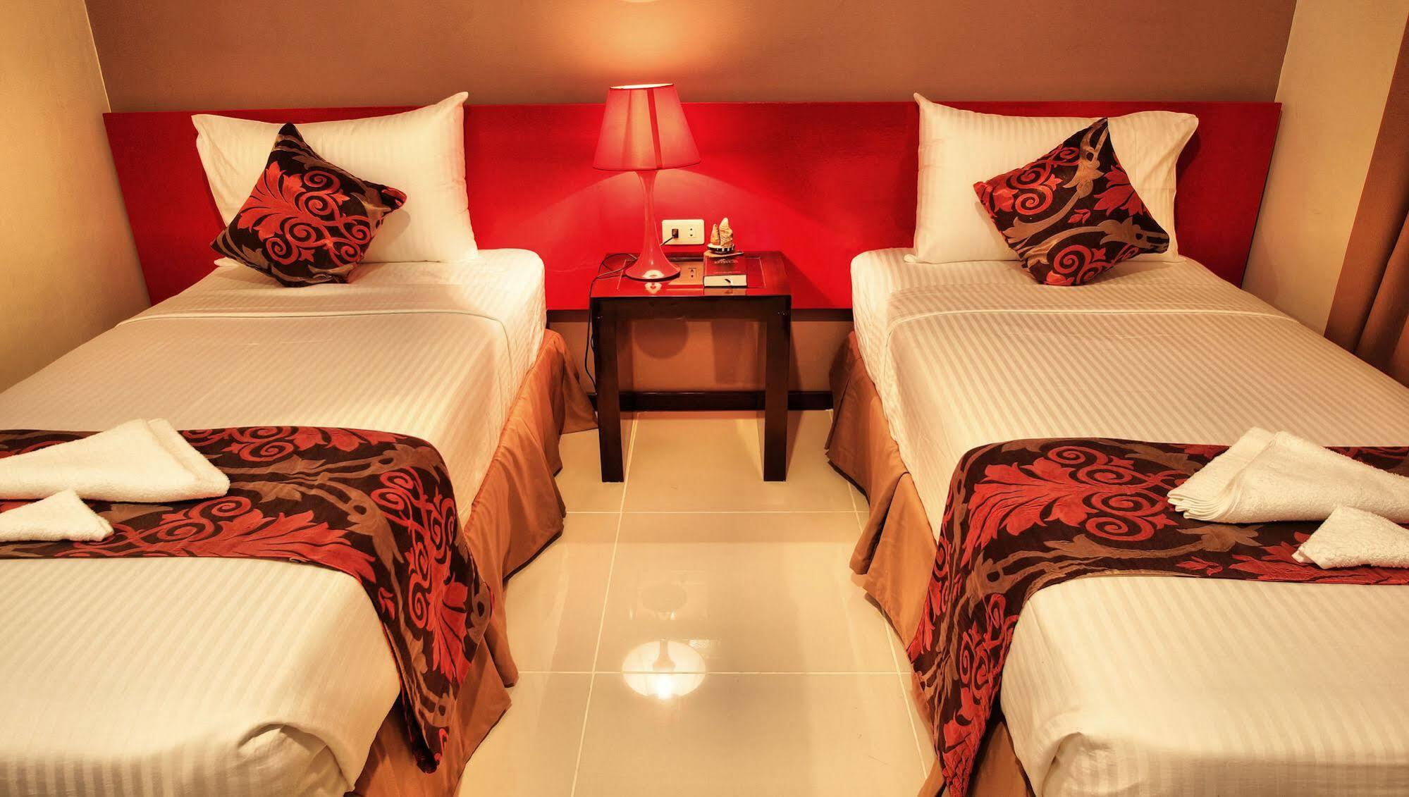 Big Daddy Hotel And Convention Center Butuan City Exteriör bild