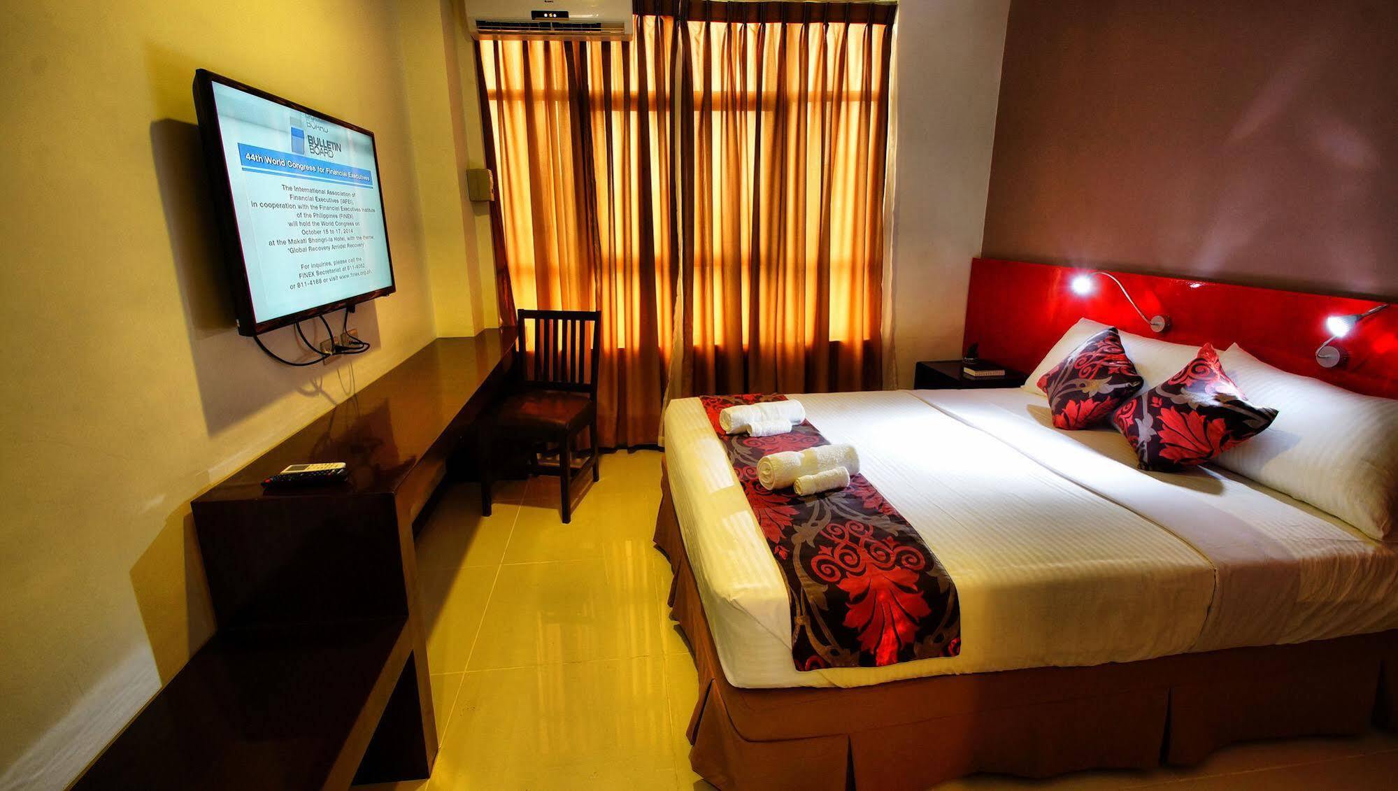Big Daddy Hotel And Convention Center Butuan City Exteriör bild