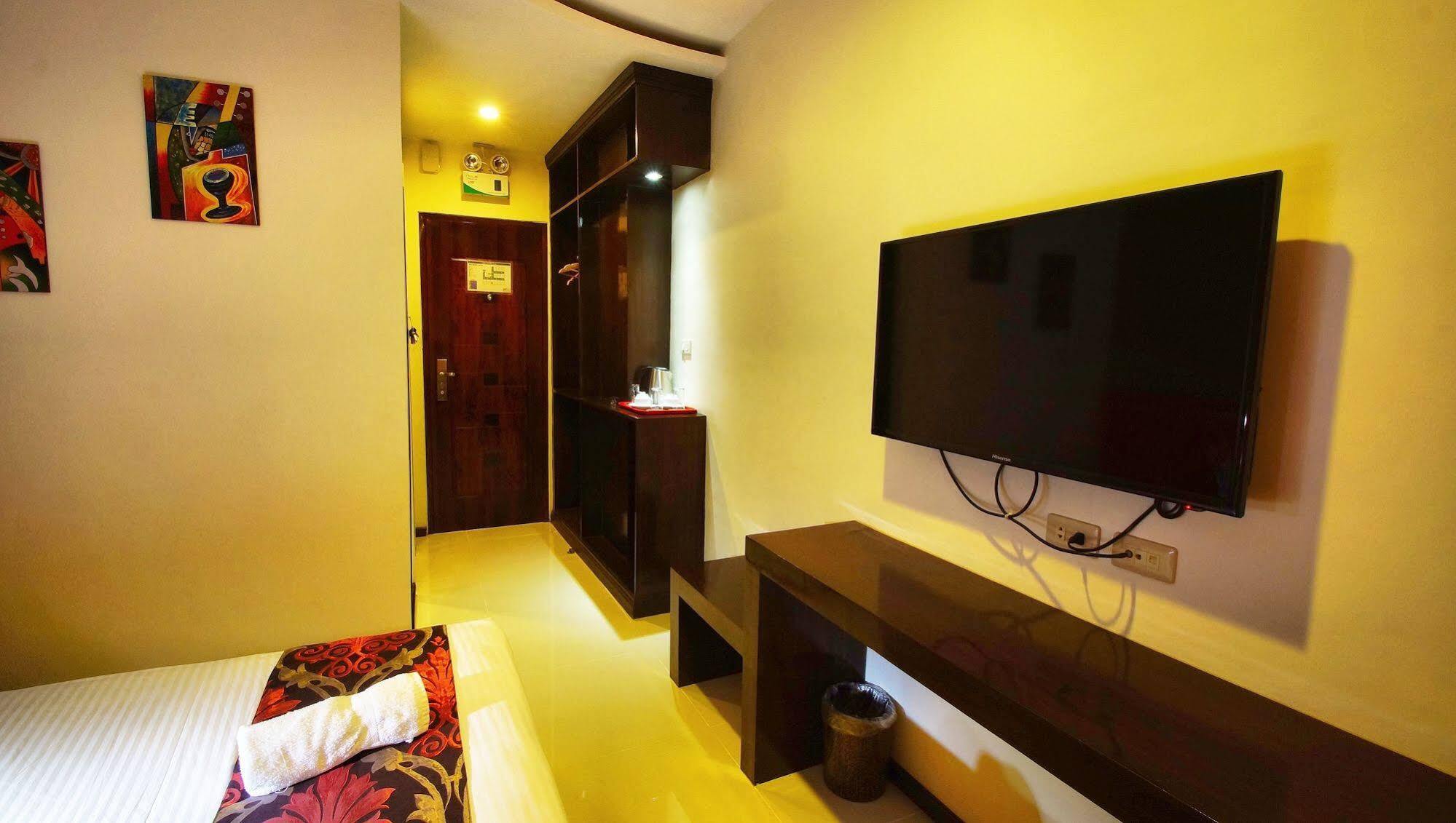 Big Daddy Hotel And Convention Center Butuan City Exteriör bild